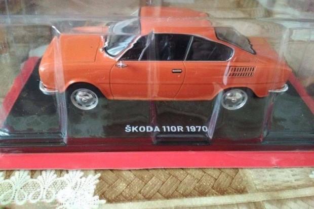Skoda 110R roman sorbol kisauto modell 1/24 Elad