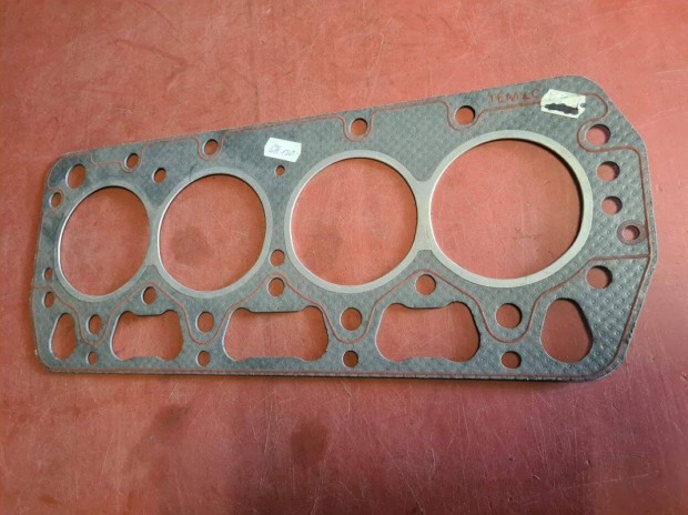 Skoda 120 Hengerfej Tmts