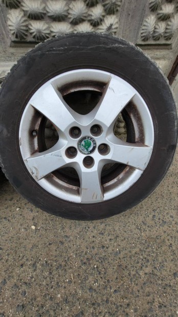 Skoda 14-es alufelni szett 5x100 ET43