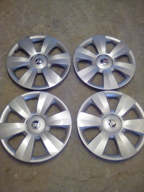 Skoda 15"Gy�ri d�szt�rcsa 