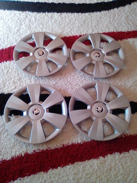 Skoda 15" Gyri dsztrcsa 