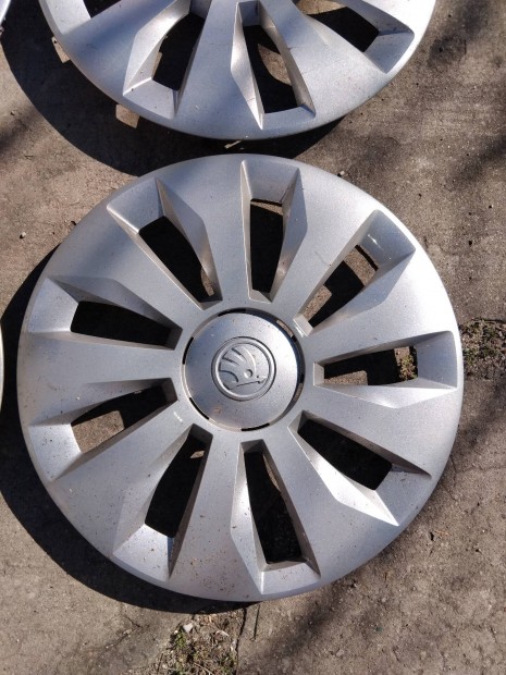 Skoda 15" Új állapotú dísztárcsa