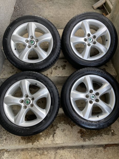 Skoda 15 col 5x100 gyri alufelni