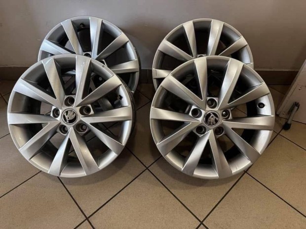 Skoda 16 Alcatras gyri alufelni felni Octavia Superb vw 