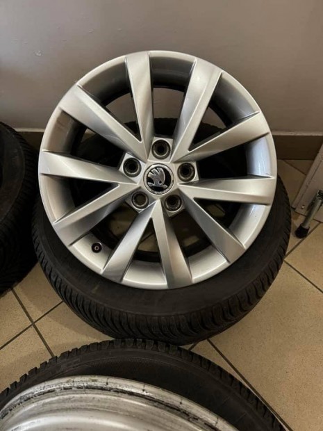 Skoda 16" Alcatras alufelni felni Tli szettben is Octavia Superb vw 