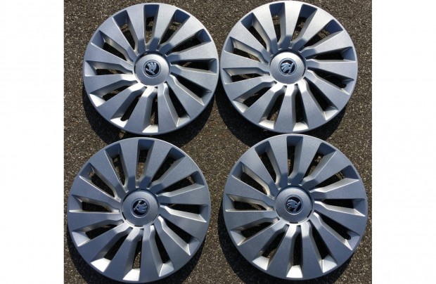 Skoda 16" dsztrcsa 16 coll mret gyri szett elad/ 4db/