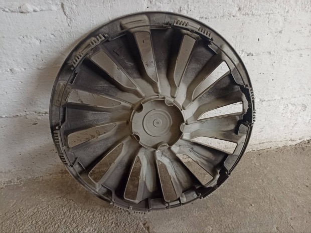 Skoda 16" dsztrcsa