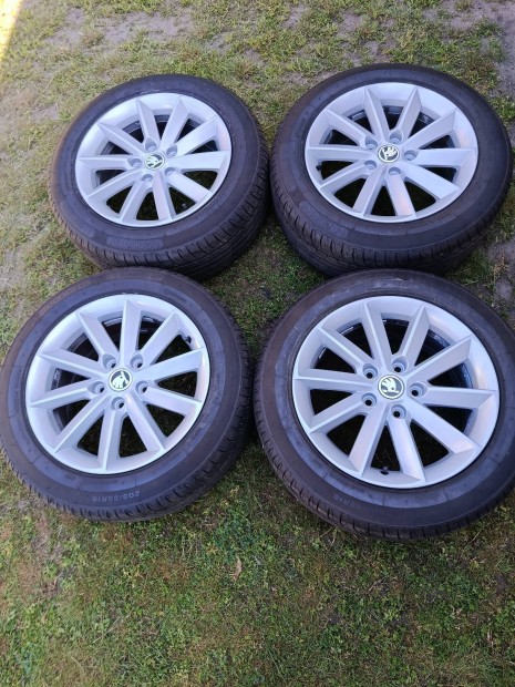 Skoda 16" gyri alufelni jszer gumikkal