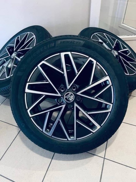 Skoda 17" Pulsar alufelni felni Octavia Superb vw