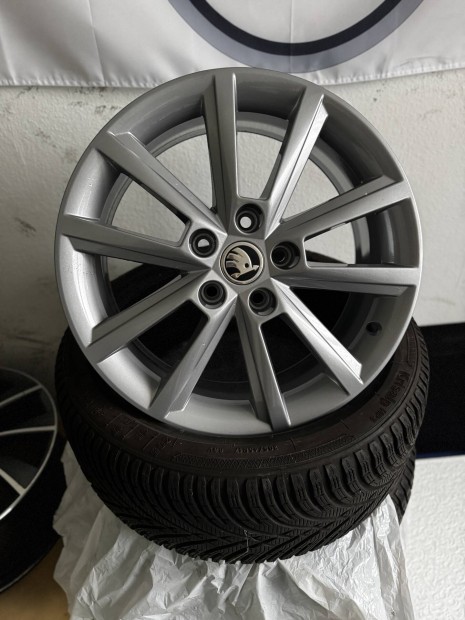 Skoda 17" Teron alufelni felni Antracit Octavia Superb vw 