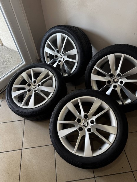 Skoda 17" Trius alufelni felni Octavia Superb vw 