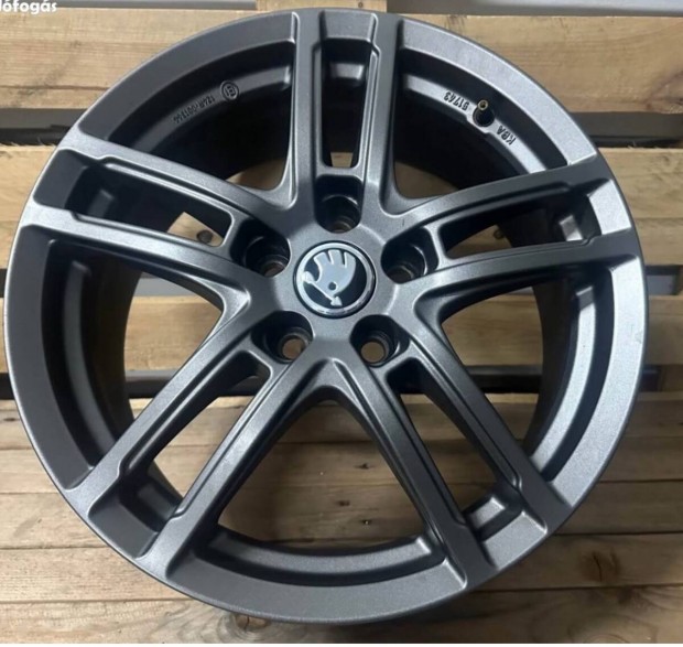 Skoda 17es alufelni 5x112 Octavia Superb Kodiaq Karoq