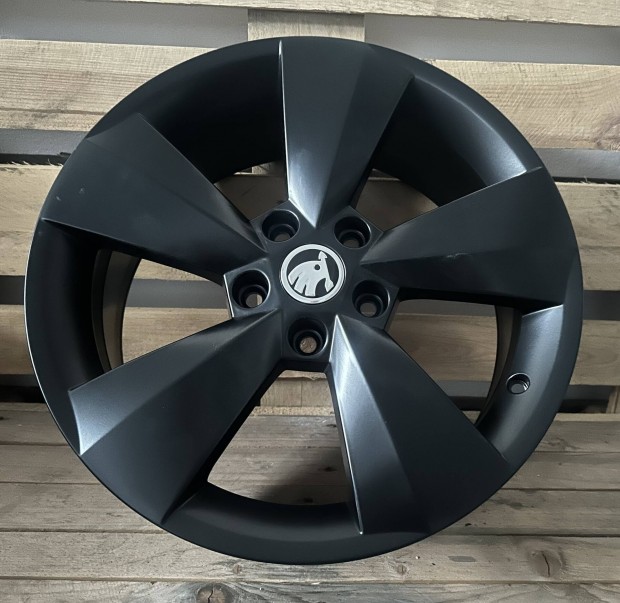 Skoda 17es gyári alufelni 5x112 Kodiaq Karoq Superb Octavia ő