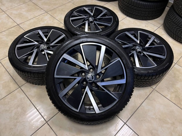 Skoda 18" 5x112 alufelni felni 225/45r18 tli gumi