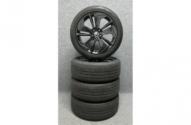 Skoda 18" 5x112 alufelni felni RS Comet 225/45r18 2021