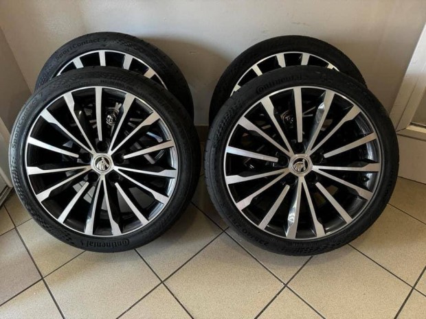 Skoda 18" Trinity alufelni felni Tli szett Superb Octavia vw 