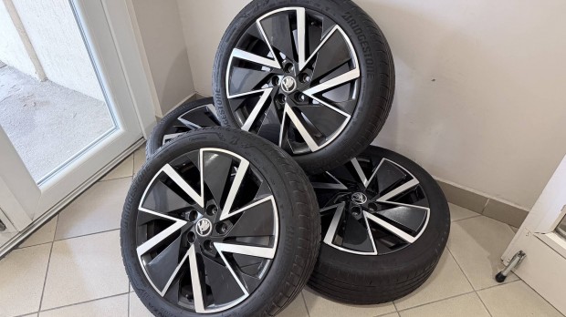 Skoda 18" vega alufelni felni ny�ri szett Octavia Superb vw 