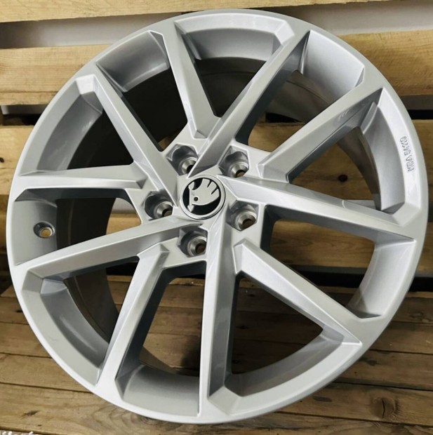Skoda 18as alufelni 5x112 Octavia Új
