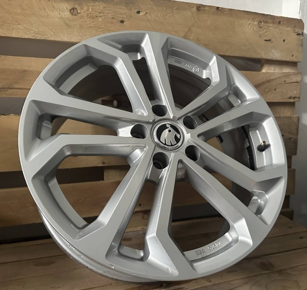 Skoda 18as alufelni 5x112 Octavia Yeti Karoq Kodiaq Superb