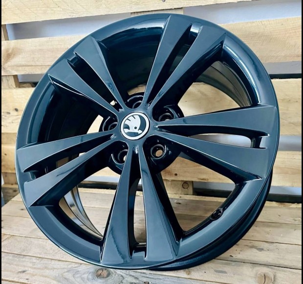 Skoda 18as gyri alufelni 5x112 Octavia