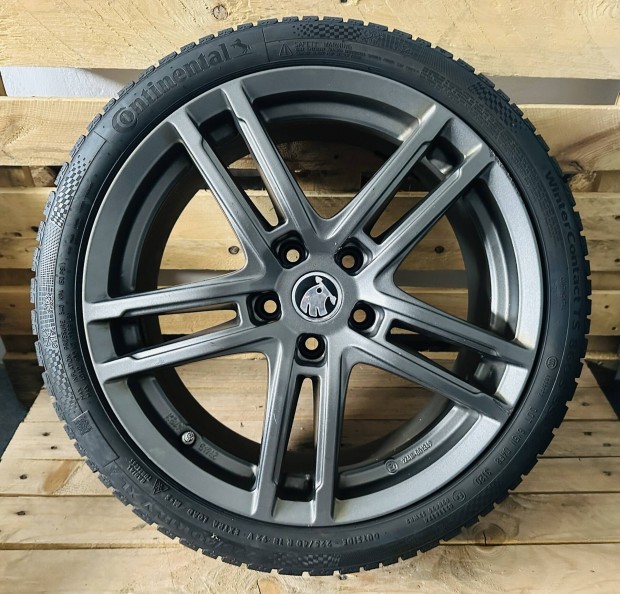 Skoda 18as teli szett 5x112 Octavia
