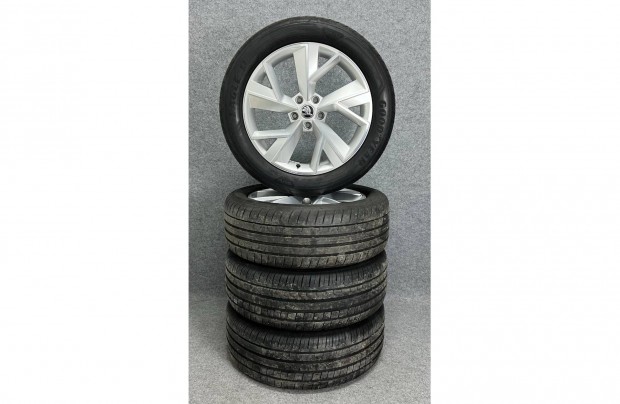 Skoda 19" 5x112 alufelni felni Triglav Kodiaq 235/50r19 ny�ri gumi