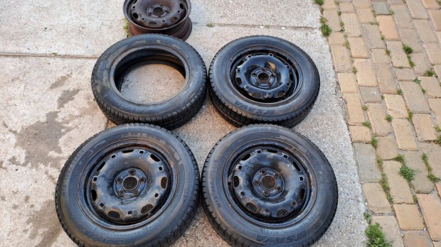 Skoda 5x100 felni szett olcsón!