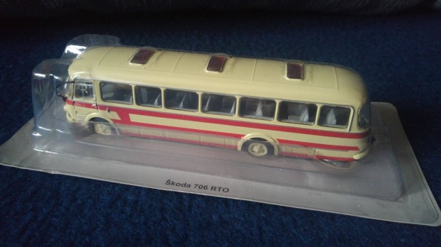 Skoda 706 RTO autbusz modell - j, bontatlan bliszterben