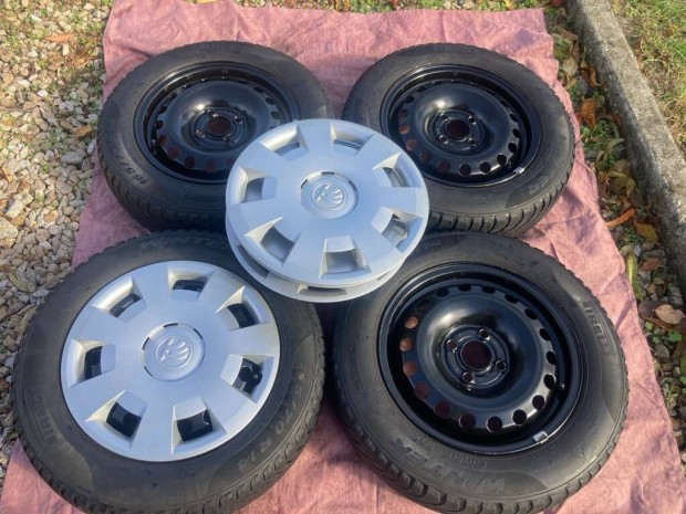 Skoda Citigo téli szett 165/70 R14 gumikkal