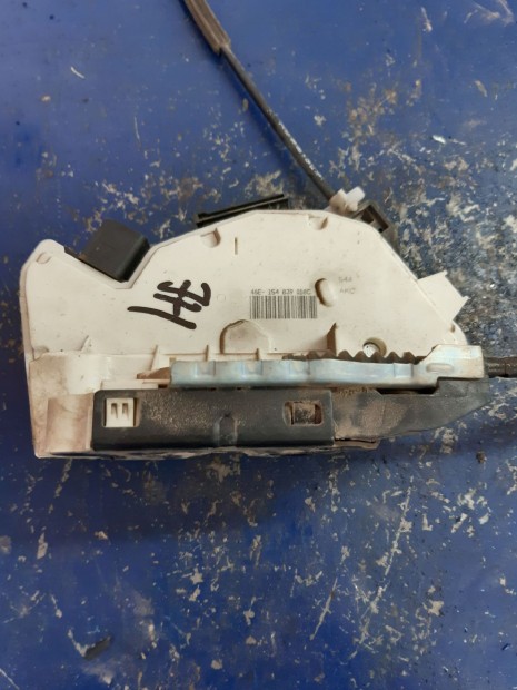 Skoda Fabia 06- Jobb H�ts� Ajt� Z�rszerkezet + K�zpontiz�r Motor