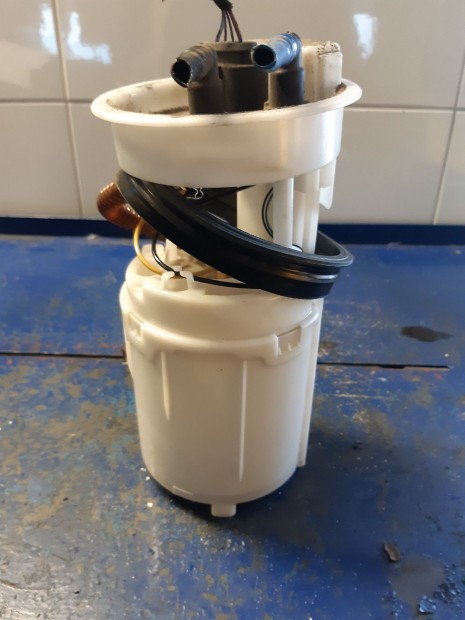 Skoda Fabia 06- �zemanyag Szintjelz�