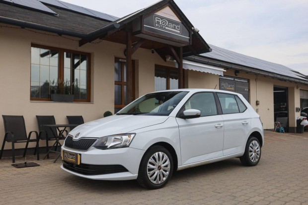 Skoda Fabia 1.0 Easy Navigáció - Friss Műszaki...