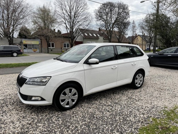 Skoda Fabia 1.0 TSi Ambition Mo.-i. első gazdás...