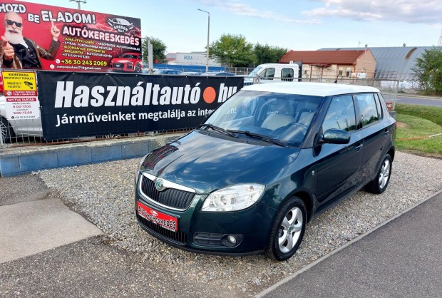 Skoda Fabia 1.2 12V Elegance Friss Műszaki vizs...