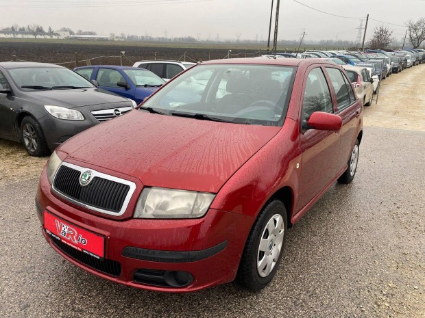 Skoda Fabia 1.2 6V Classic extra kevés km . ell...