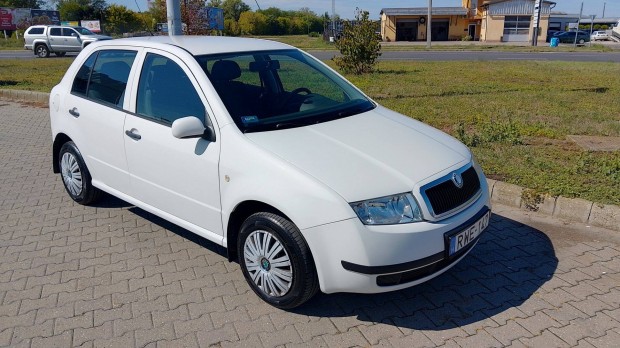 Skoda Fabia 1.4 Benzin Megkímélt!