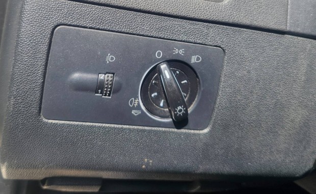 Skoda Fabia 1 világítás kapcsoló 6000