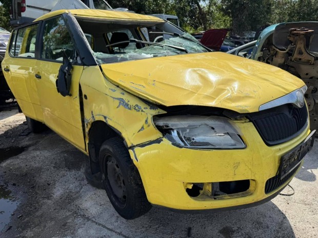 Skoda Fabia 2 (2009) 1.2i BZG Alkatrészek #NM4