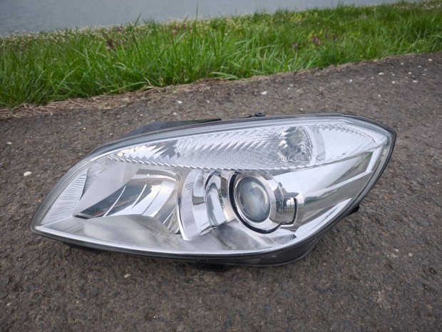 Skoda Fabia 2 facelift projektoros bal els� f�nysz�r�