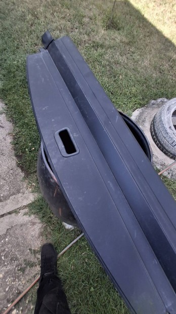 Skoda Fábia 3 kombi csomagtér roló 2014-2021 ig