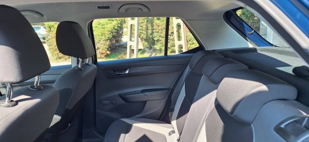 Skoda F�bia Clever keveset futott, karbantartott v�rosi kisaut�