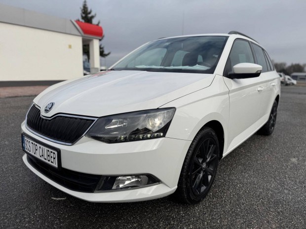 Skoda Fabia Combi 1.2 TSi Style s�r�l�smentes....