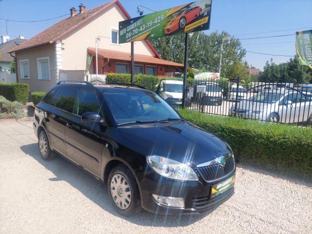 Skoda Fabia Combi 1.2 Tsi Active Olajcsere s A...