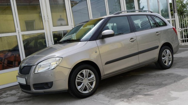 Skoda Fabia Combi 1.4 16V Ambiente Klíma! Első...