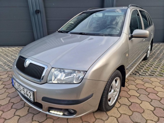 Skoda Fabia Combi 1.4 16V Classic Klíma. Fahéj...