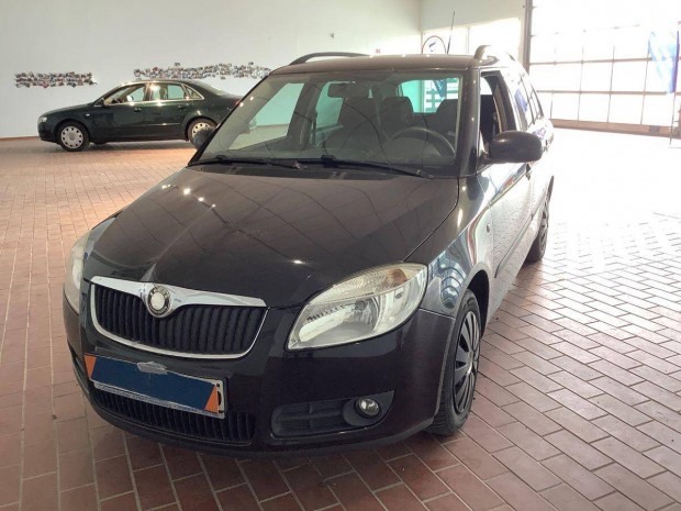 Skoda Fabia Combi 1.4 16V Cool garanciával .ell...