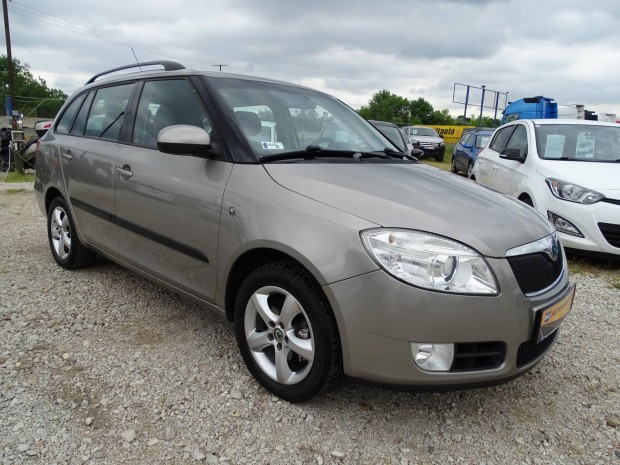 Skoda Fabia Combi 1.4 16V Elegance Vonóhorog! C...