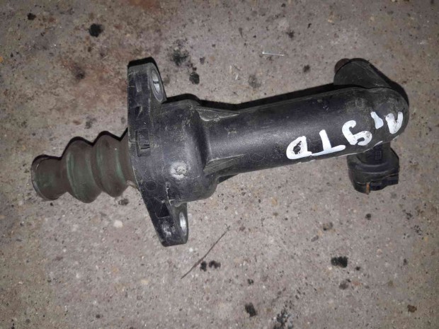 Skoda Fabia Fels� Kuplung Munkahenger