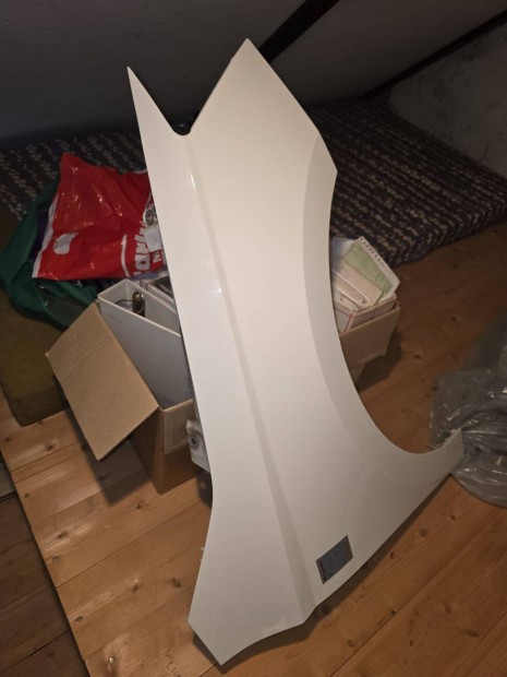 Skoda Fabia III 2022 jobb els� s�rv�d�