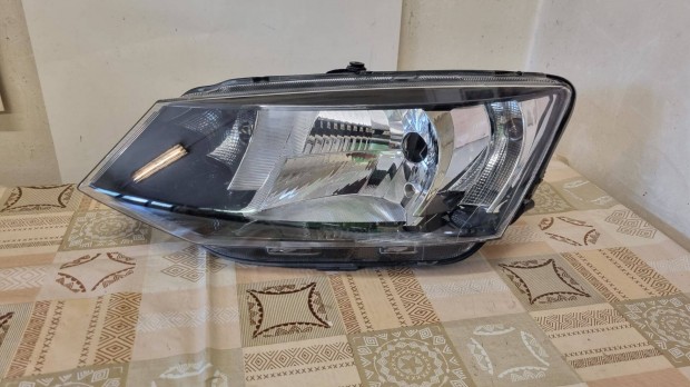 Skoda Fabia III 3 Bal els fnyszr lmpa 6V1941015C